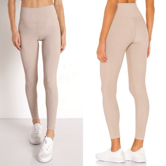 Beach Riot Ribbed Ayla legging in Beige size Small - Picture 1 of 5